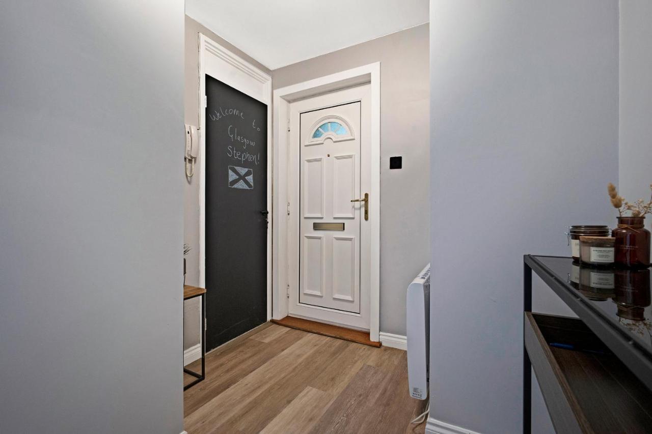 Luxury 1 Bedroom Serviced Apartment In City Centre Глазго Экстерьер фото